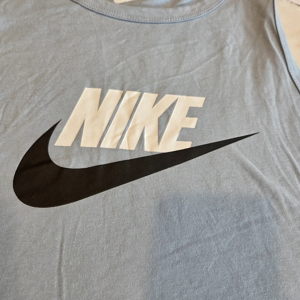 Nike Kids Sportswear Essential Tank Top Blue Size XL FV5325-440 New